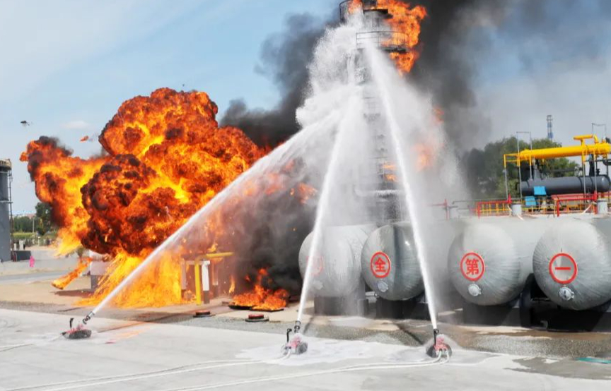 高質(zhì)量放心用，我公司打造國內(nèi)首個消防滅火機器人“品字標”！?
